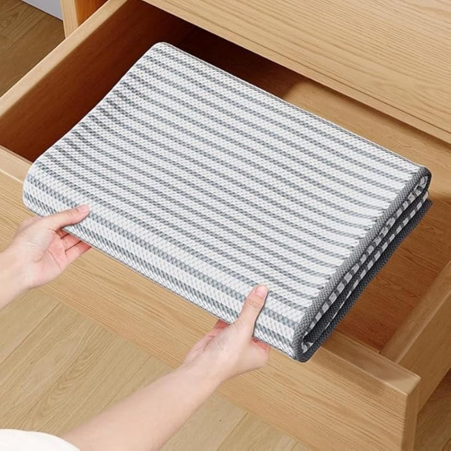 ベッド下収納ボックス1個、密閉蓋付きフラット薄型デザイン、広 - Food Storage Long Term のレビューと価格